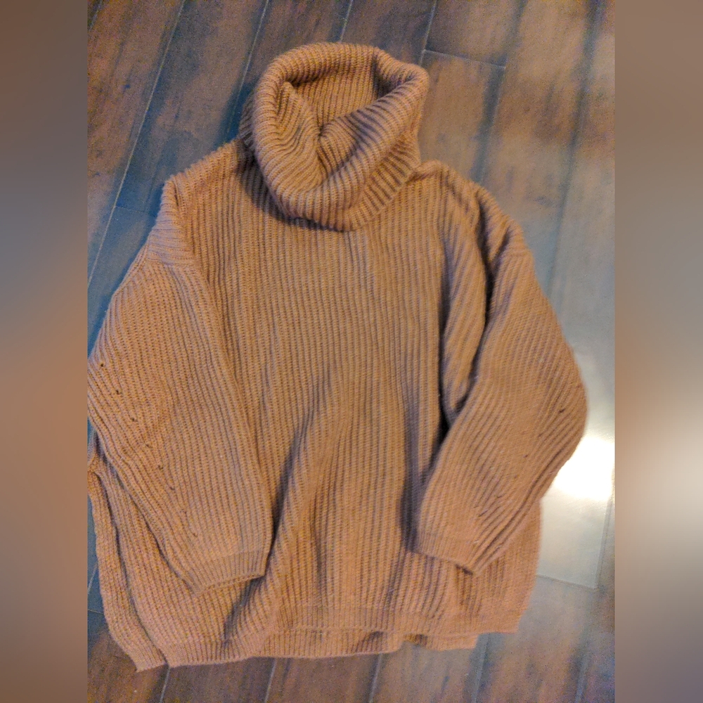 Chunky brown turtle neck sweater